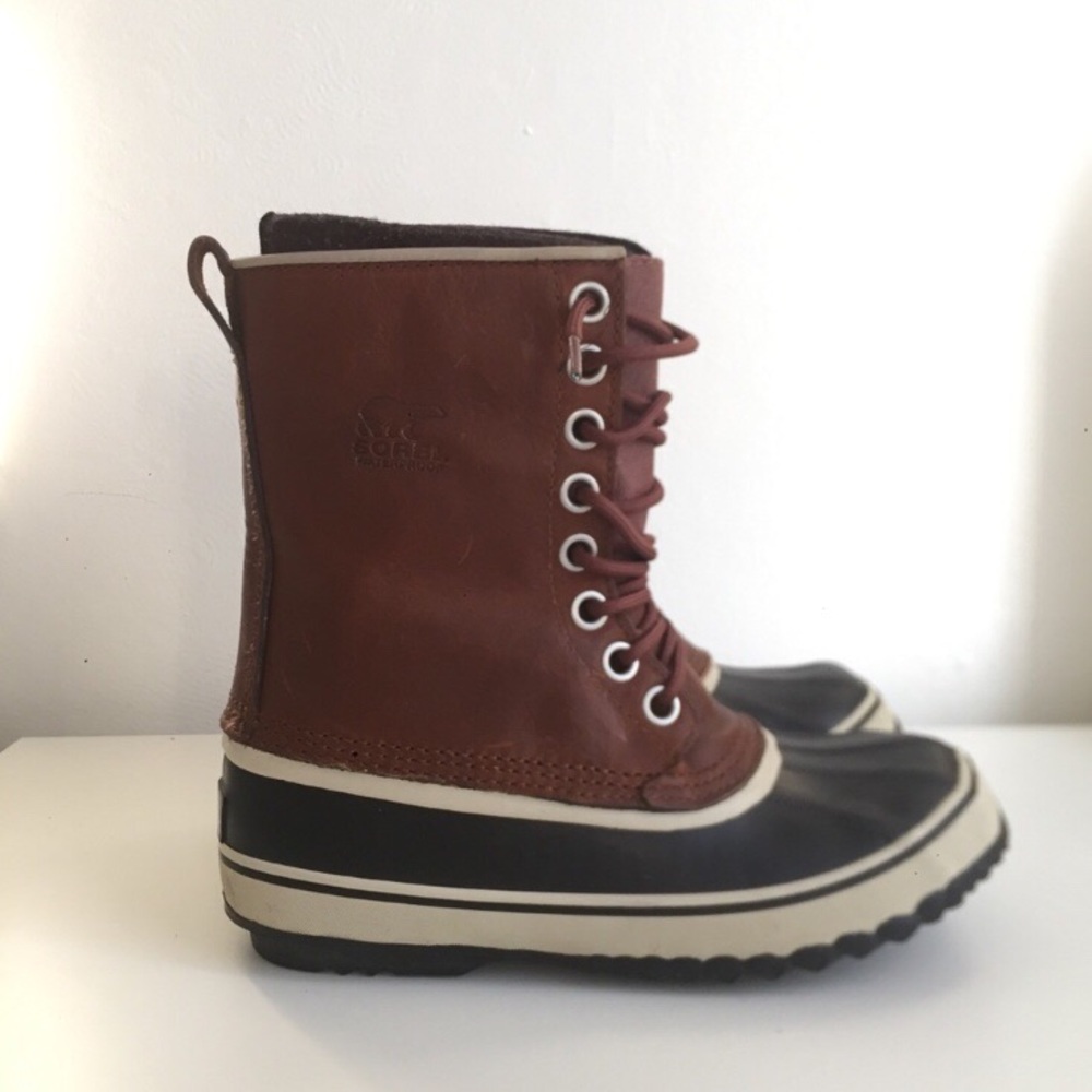 SOREL 1964 leather boots